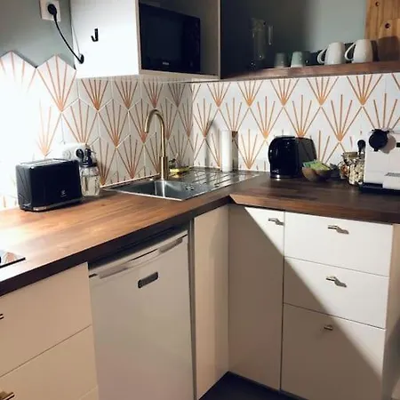 Apartment Tres Cosy En Rez De Jardin