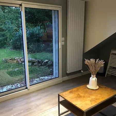 Tres Cosy En Rez De Jardin Apartment Le Plessis-Robinson